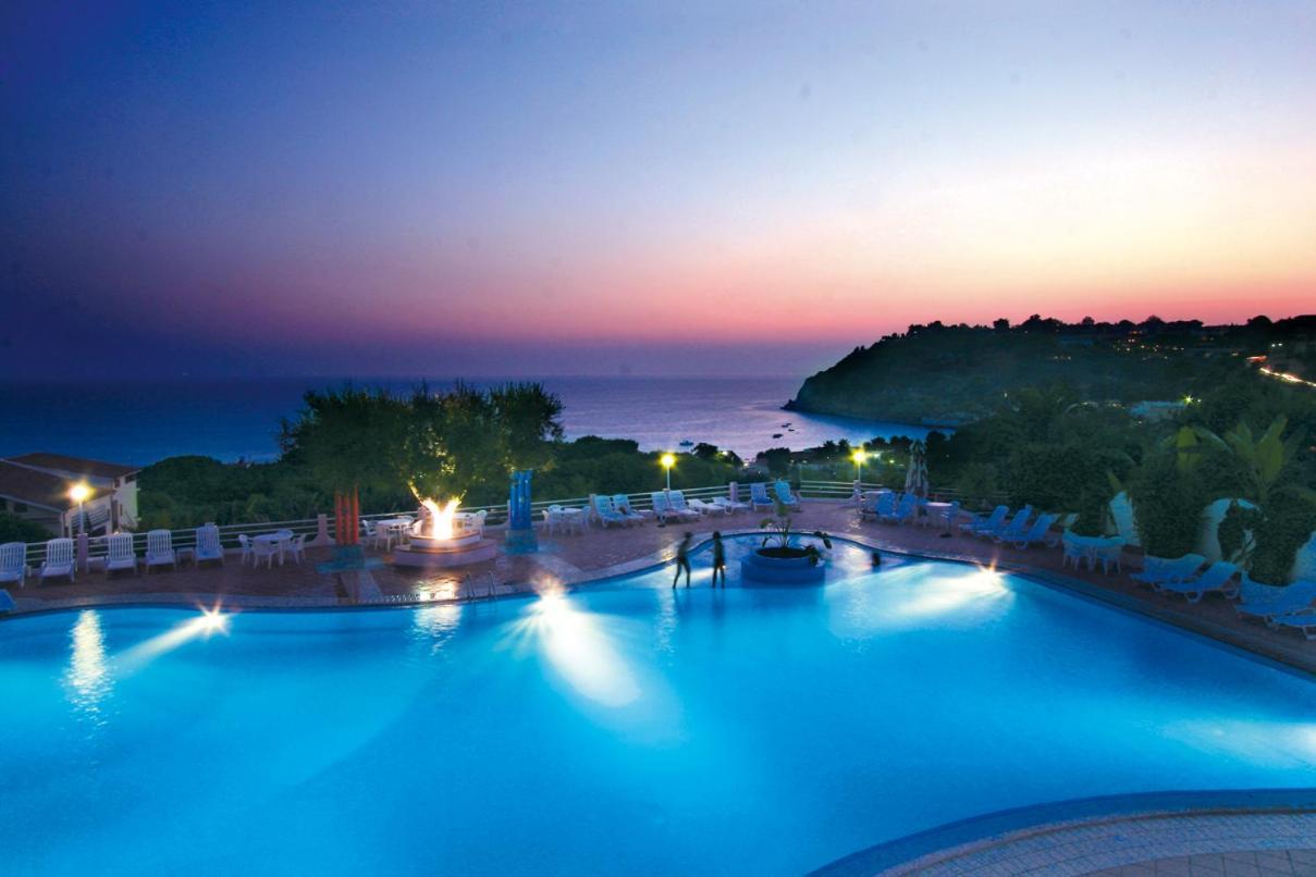 Residence Villaggio Smedile Capo Vaticano Luaran gambar